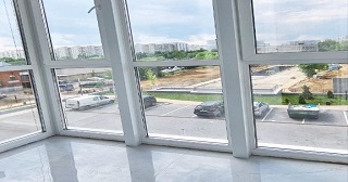 Панорамное остекление балкона Каменск-Уральский цена от 11 тыс. руб. м/п.